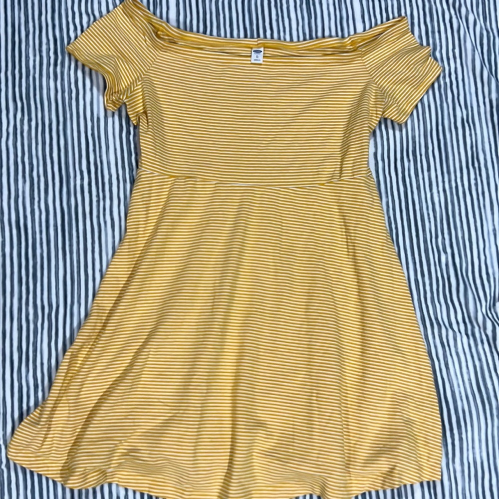 Old Navy off the shoulder dress